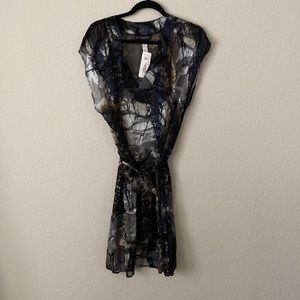 Lise Charmel Torsade Liane Silk Sheer Wrap. Size Medium.